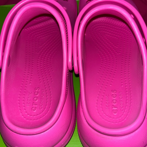 Crocs - Picture 3 of 5